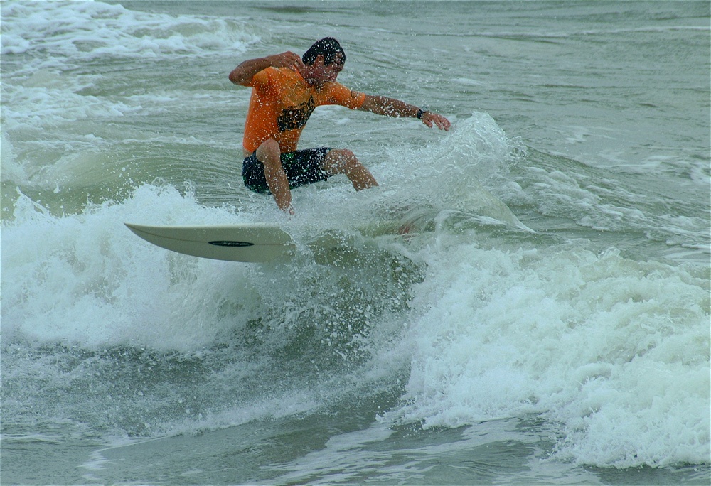 (11) Dscf3958 (bushfish - morning surf 3).jpg   (1000x684)   300 Kb                                    Click to display next picture
